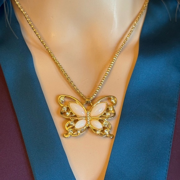 NW0T Elegant Rose Golden Butterfly Necklace Fashion Jewelry Women Chain 12inches - Picture 10 of 11